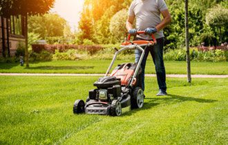 Professional Lawn Maintenance in Palm Coast, FL