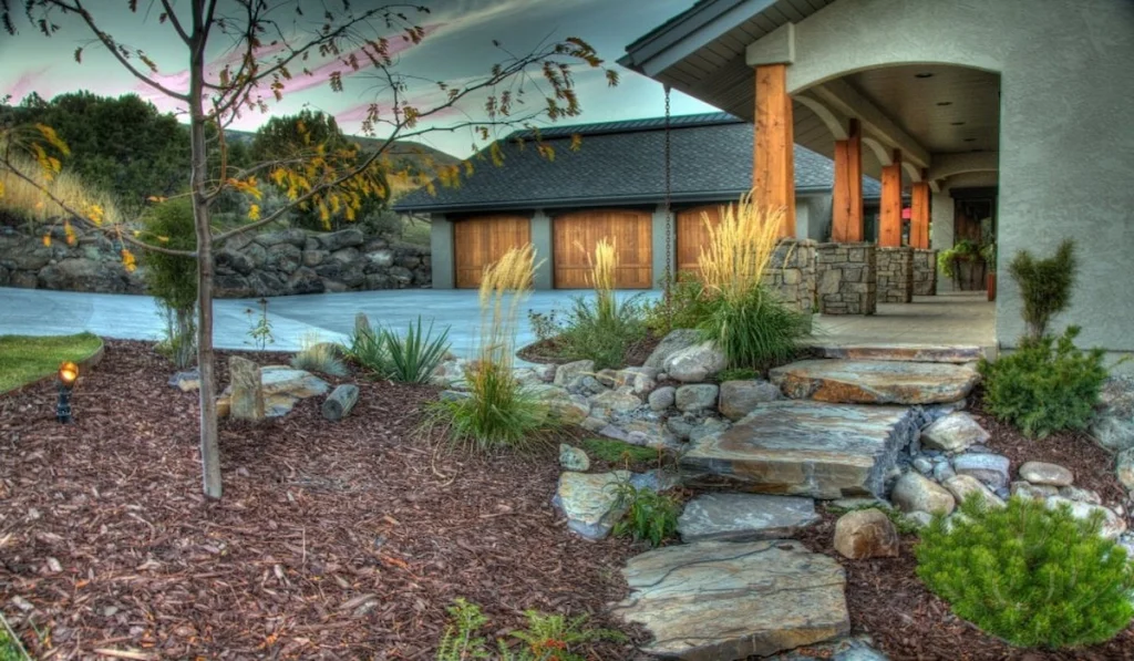 Natural landscaping ideas